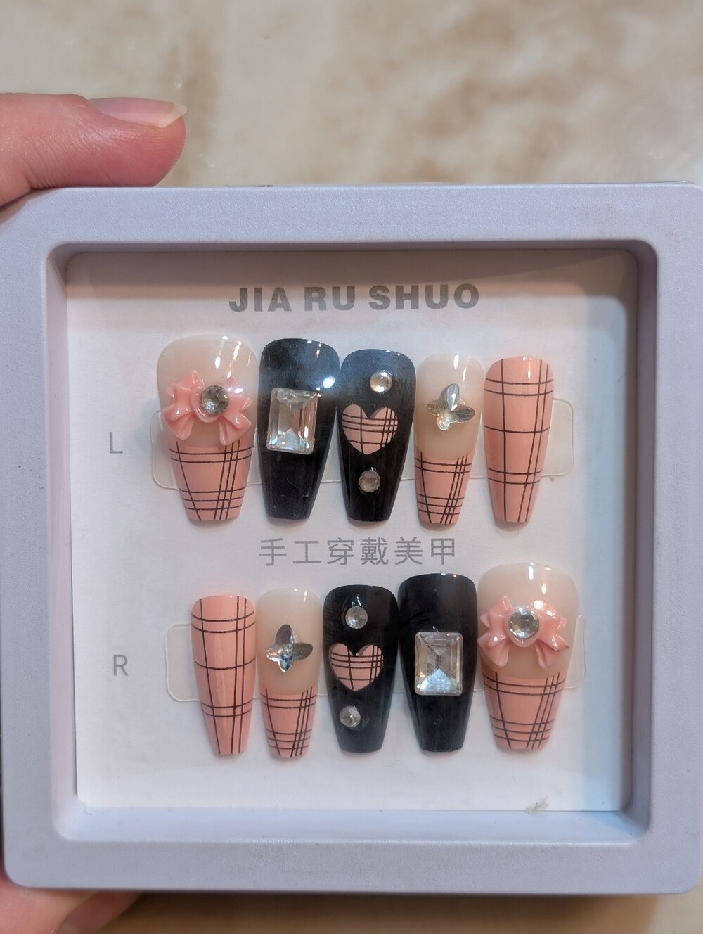 Chic Pink & Black Plaid Press-On Nails with Rhinestone Accents Brand New 😃
